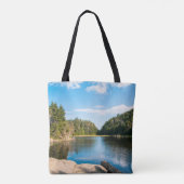 Water Spruce Lake Quebec, Kanada Tasche (Rückseite)