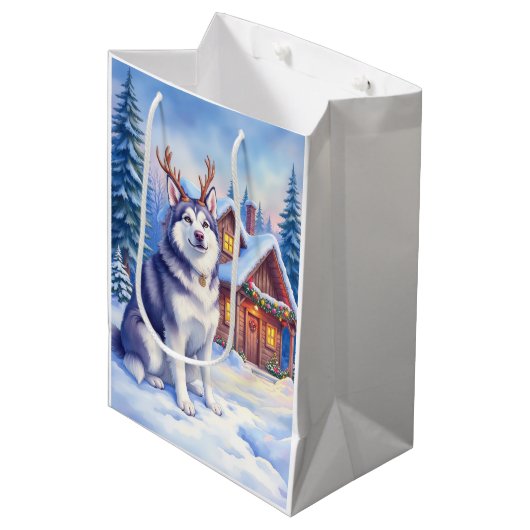 Watercolor Alaskan Malamute Reindeer Christmas Mittlere Geschenktüte (Vorderseite Schrägansicht)