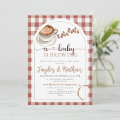 watercolor baby is brewing gingham Baby Shower Einladung (Stehend Vorderseite)