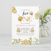 Watercolor Bee First Birthday Invitation Einladung (Stehend Vorderseite)
