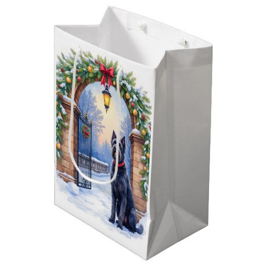 Watercolor Black Russian Terrier Iron Christmas Mittlere Geschenktüte (Vorderseite Schrägansicht)