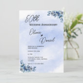 Watercolor Blue Floral Wedding Anniversary Einladung (Stehend Vorderseite)