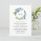 Watercolor Blue Hydrangea Wreath Wedding Einladung (Stehend Vorderseite)