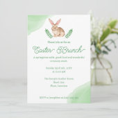Watercolor Brown Bunny Green Easter Brunch Einladung (Stehend Vorderseite)