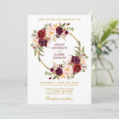 Watercolor Burgund Blumenreath Gold Wedding Einladung (Stehend Vorderseite)
