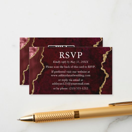 Watercolor Burgundy Marble Wedding RSVP QR Back Begleitkarte (Vorderseite/Rückseite Beispiel)