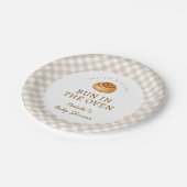 Watercolor Cinnamon Bun In The Oven Baby Shower Pappteller (Schrägansicht)