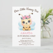 Watercolor Floral Honey Bee Birthday Party Einladung (Stehend Vorderseite)