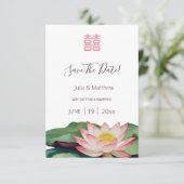 Watercolor Lotus Chinese Wedding Save the Date Begleitkarte (Stehend Vorderseite)