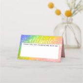 🌈 Watercolor Monogram CELEBRATE Rainbow Platzkarte (Vorderseite)