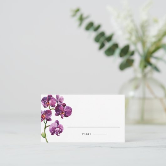 Watercolor Purple Phalaenopsis Orchids Wedding Platzkarte (Stehend Vorderseite)