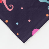 Watercolor-Seepferde auf Marine-Blau-Muster Fleecedecke (Ecke)