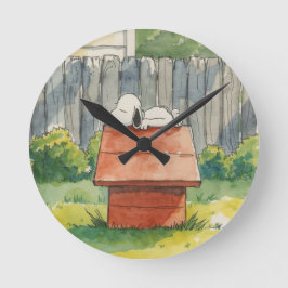 Watercolor Sleeping Dog on Red Doghouse Art Runde Wanduhr