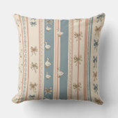 Watercolor Soft Geese & Floral Double Sided Kissen (Vorderseite)