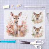 Watercolor Style Illustration of a Doe & Fawns Seidenpapier (Handwerk)