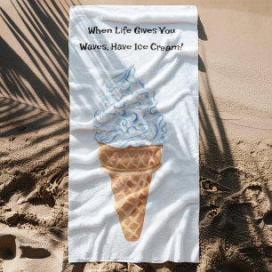 Watercolor Wenn das Leben winkt, gibt es Blaue Eis Strandtuch