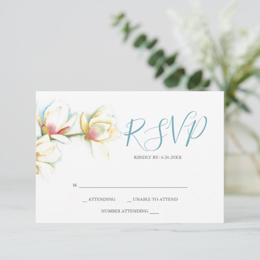 Watercolor White Magnolia Flower Reply RSVP Cards (Stehend Vorderseite)