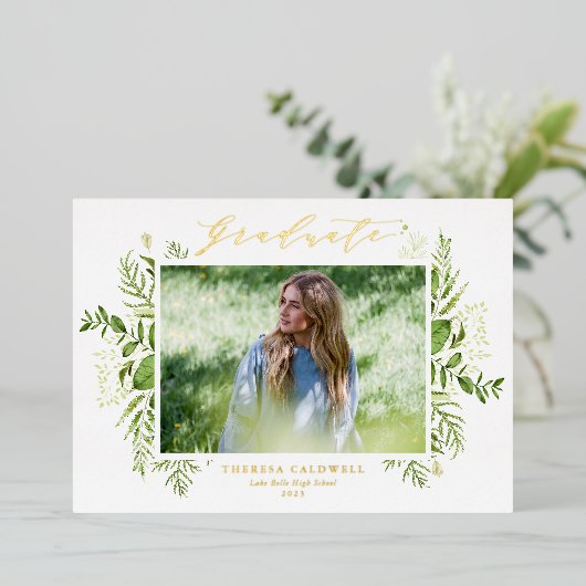 Watercolor Wild Foliage Foto Graduation Party Folieneinladung (Stehend vorne)