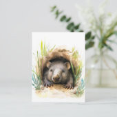 Watercolor-Wombat-Pinkeln aus Burrow Postkarte (Stehend Vorderseite)