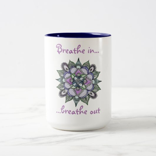 Watercolormandala-Tasse Zweifarbige Tasse (Mittel)