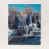Waterfall Memorial Washington. Puzzle (Vertikal)