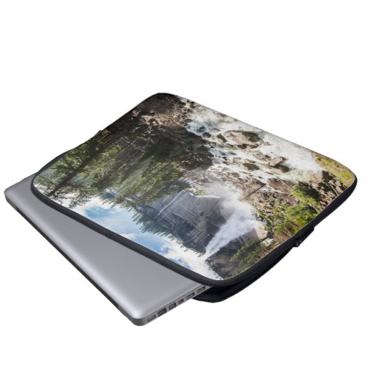 Waterfalls | Nevada Fall, Yosemite, CA Laptopschutzhülle (Vorne Knopf)