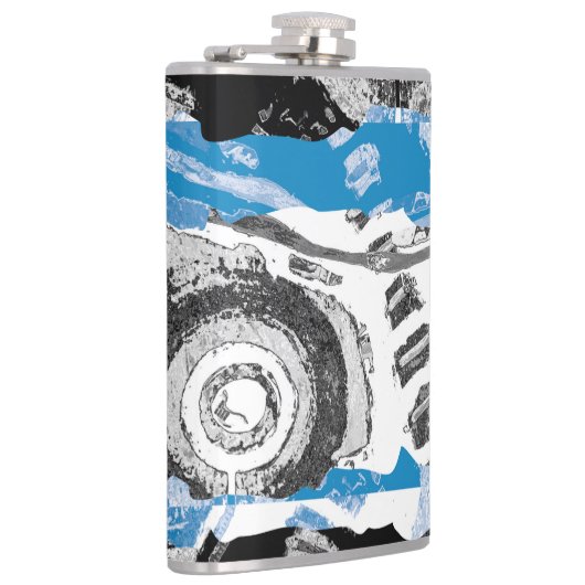 Wave Mechanism – Custom Vinyl Wrapped Flask  Flachmann (Rechts)