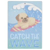 Wave: Mops Surfer Illustration Klemmbrett (Rückseite)