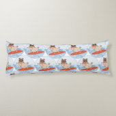 Wave riding happy pug dog on surfboard seitenschläferkissen (Rückseite)