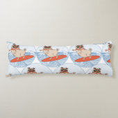 Wave riding happy pug dog on surfboard  seitenschläferkissen (Vorderseite)