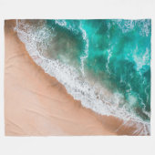 Waves am Sandy Beach Fleecedecke (Vorderseite (Horizontal))