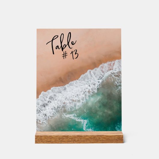 Waves auf Sandy Beach Tischnummer Acrylschild (Vorderseite)