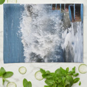 WAVES HANDTUCH (Gefaltet)