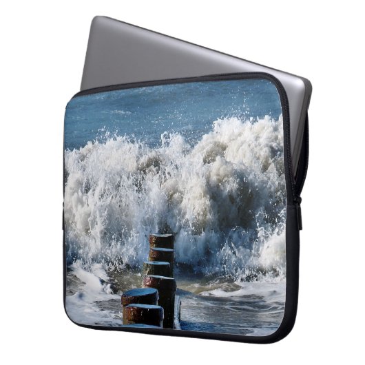 WAVES LAPTOPSCHUTZHÜLLE (Vorderseite Links)