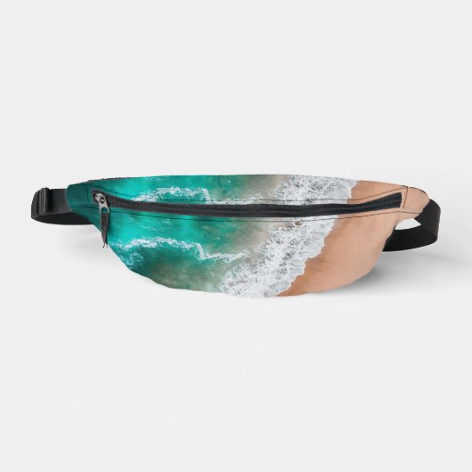 Waves on Sandy Beach Personal Bauchtasche (Vorderseite)