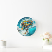 Waves & Wanderlust Collection Runde Wanduhr (Zuhause)