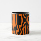 Wavey Stripey - Schwarzes und Orange Tasse (Zentrum)