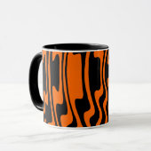 Wavey Stripey - Schwarzes und Orange Tasse (Vorderseite Links)