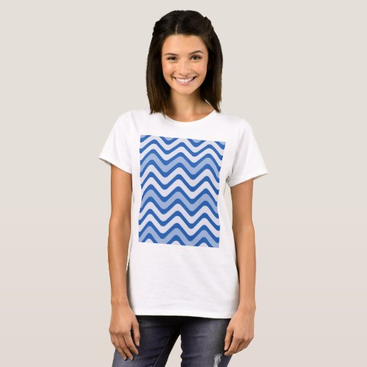 Wavy Blue Pattern T-Shirt (Vorne ganz)
