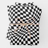 Wavy Checked Schwarz-weiß Checkerboard Geschenkpapier Set (Beispiel)