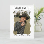 Wavy Edge Graduate Foto Modern Graduate Party Einladung (Stehend Vorderseite)