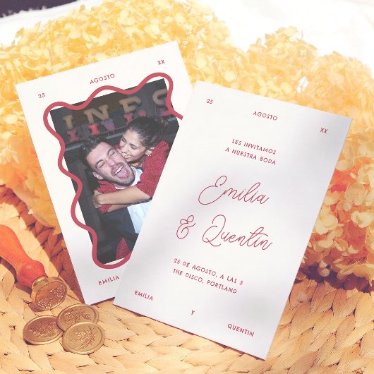Wavy Frame Retro Photo Spanish Wedding Einladung