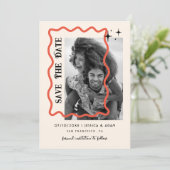 Wavy Frame Retro Wedding Foto Save the Date Einladung (Stehend Vorderseite)