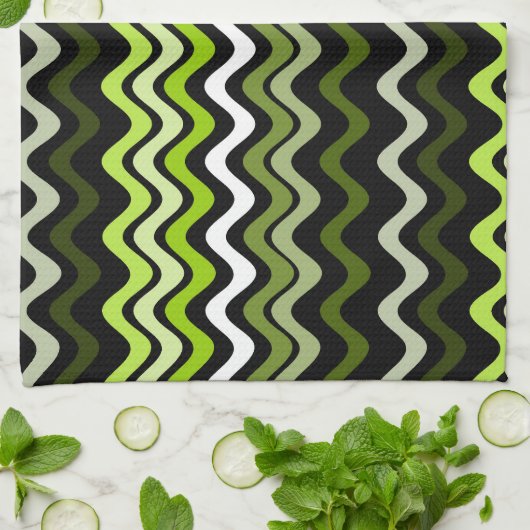Wavy Groovy Stripes Dark Green Geschirrtuch (Gefaltet)