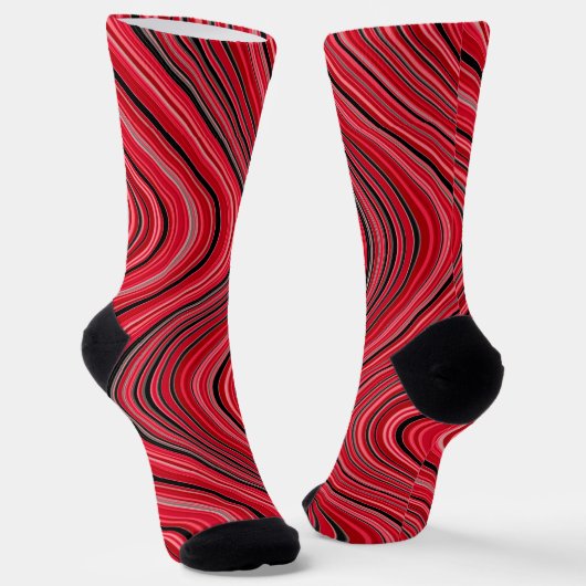 Wavy Lines in Red Black Gray White Socken (Gewinkelt)