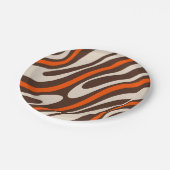 Wavy Loops Retro Abstraktes Muster Braun und Orang Pappteller (Schrägansicht)