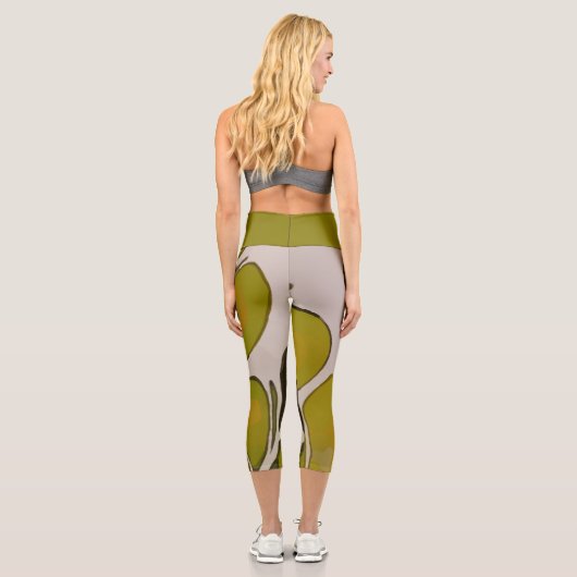 Wavy Olive Sinuous Cells Capri Leggings (Rückseite)