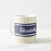 Wavy Painterly Stripes Navy und Creme mit Namen Kaffeetasse (Vorderseite Links)