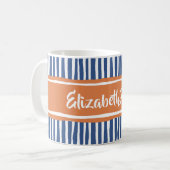 Wavy Painterly Stripes Orange und Blau mit Namen Kaffeetasse (Vorderseite Links)