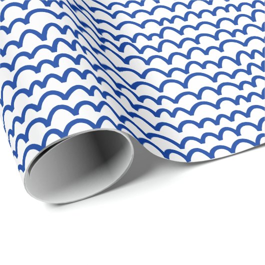 Wavy Pattern - Navy Blue on White Geschenkpapier (Rolleneckpunkt)